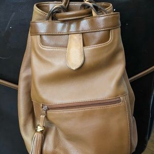 Brown leather backpack - medium size